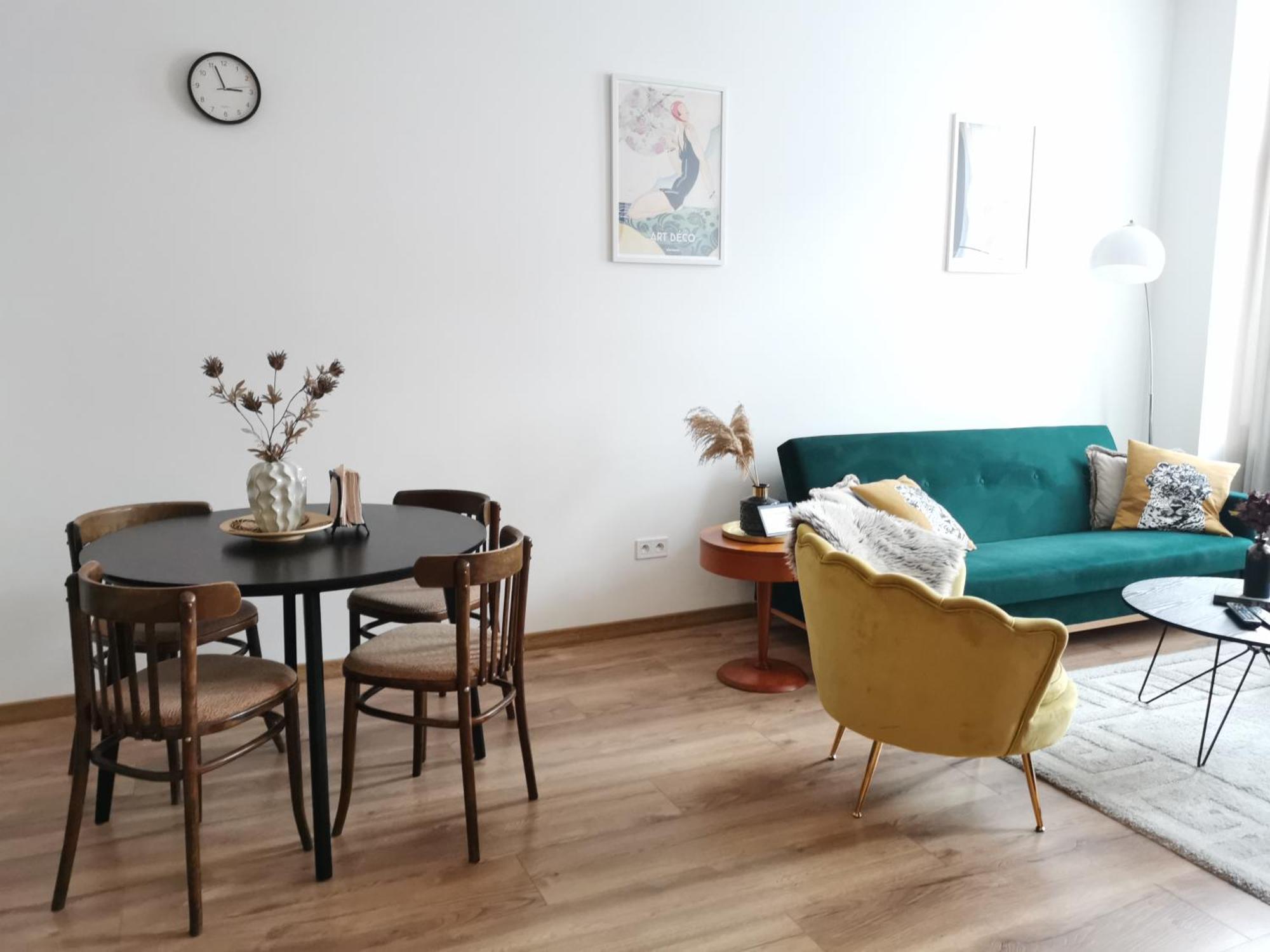 Atlas Apartment In The Historical Center Of Kosice With Free Private Parking Exterior photo